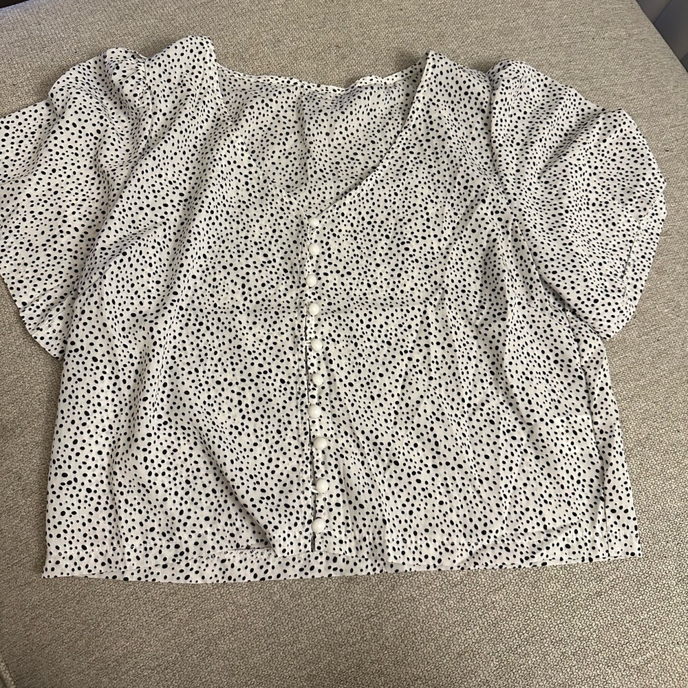 Women’s Blouse